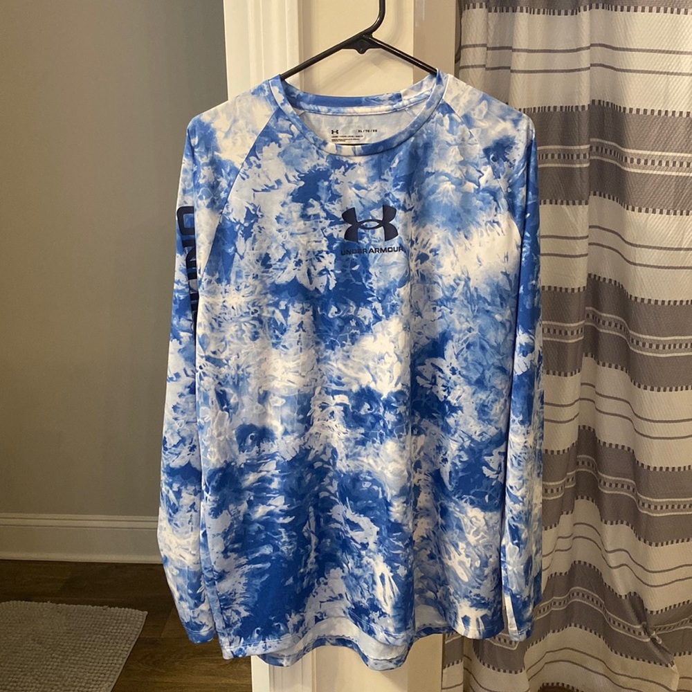 Under Armour, mens long sleeve blue dri fit shirt.